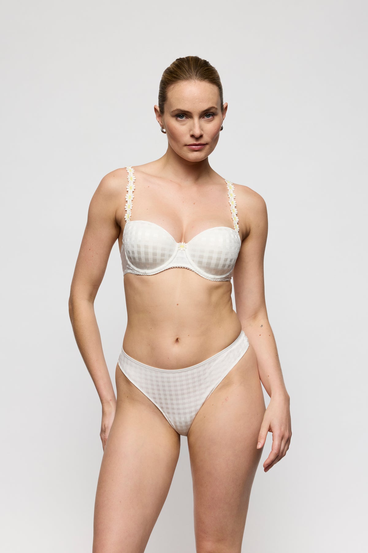 Marie Jo Avero Thong In Ivory Petal