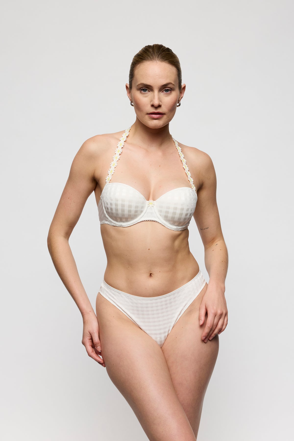Marie Jo Avero Thong In Ivory Petal