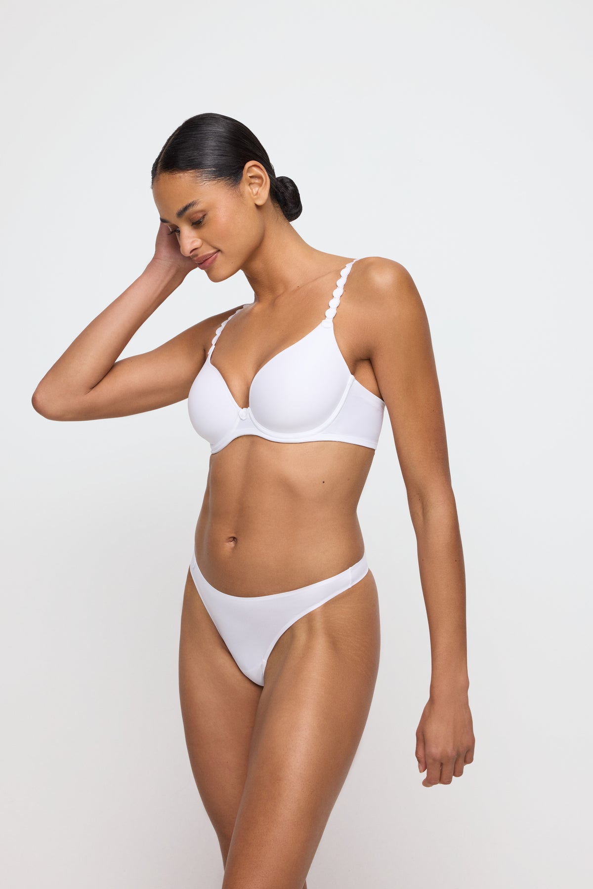 Marie Jo Tom Thong In White