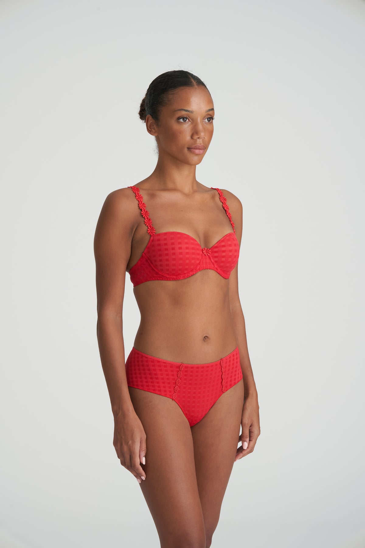 Marie Jo Avero Hotpants In Scarlet