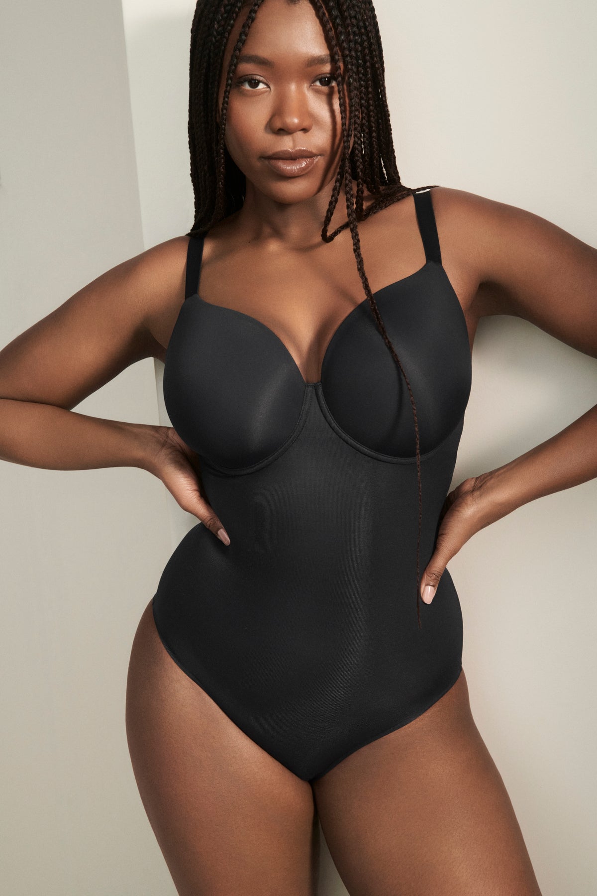 Primadonna Figuras Smoothing Body In Charcoal
