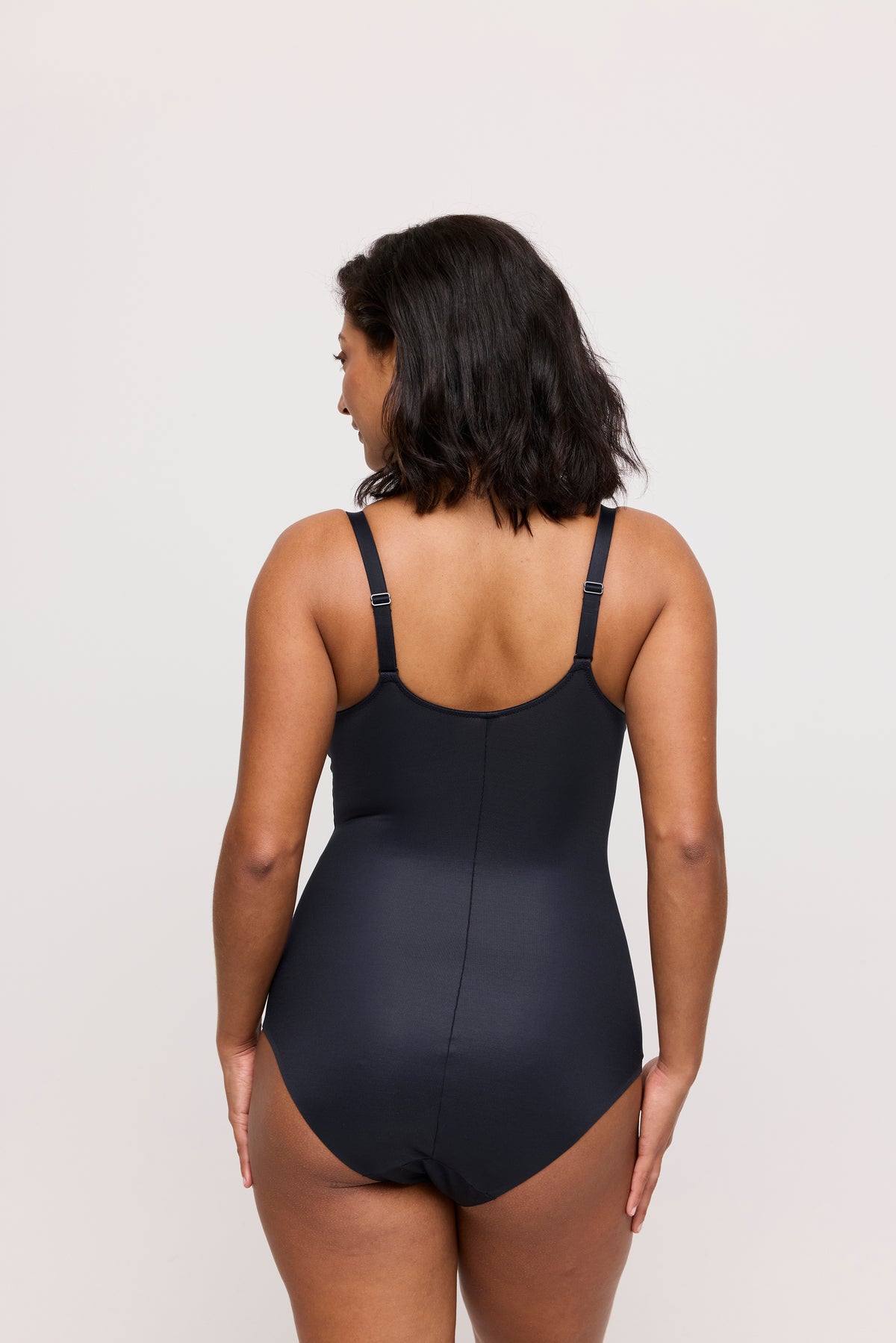 Primadonna Figuras Smoothing Body In Charcoal