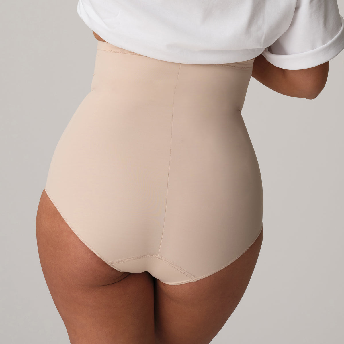 Primadonna Perle Shapewear High Briefs In Caffé Latte