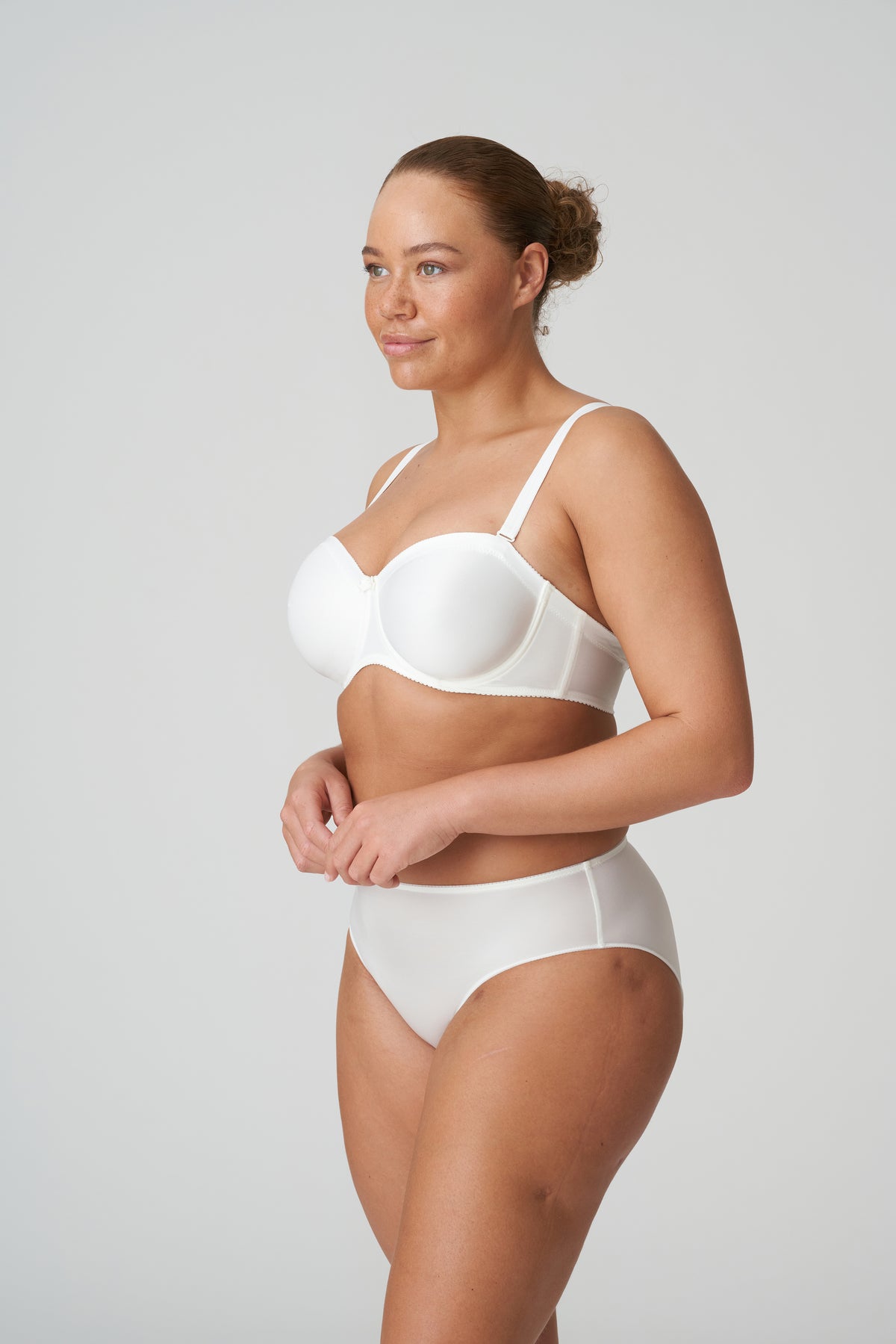Primadonna Satin Strapless Non Padded Bra In Natural