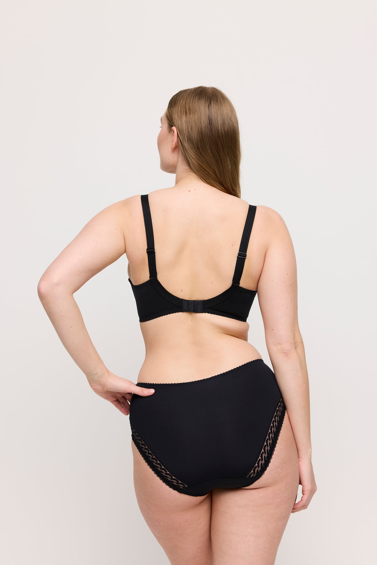 Primadonna Montara Full Cup Bra In Black