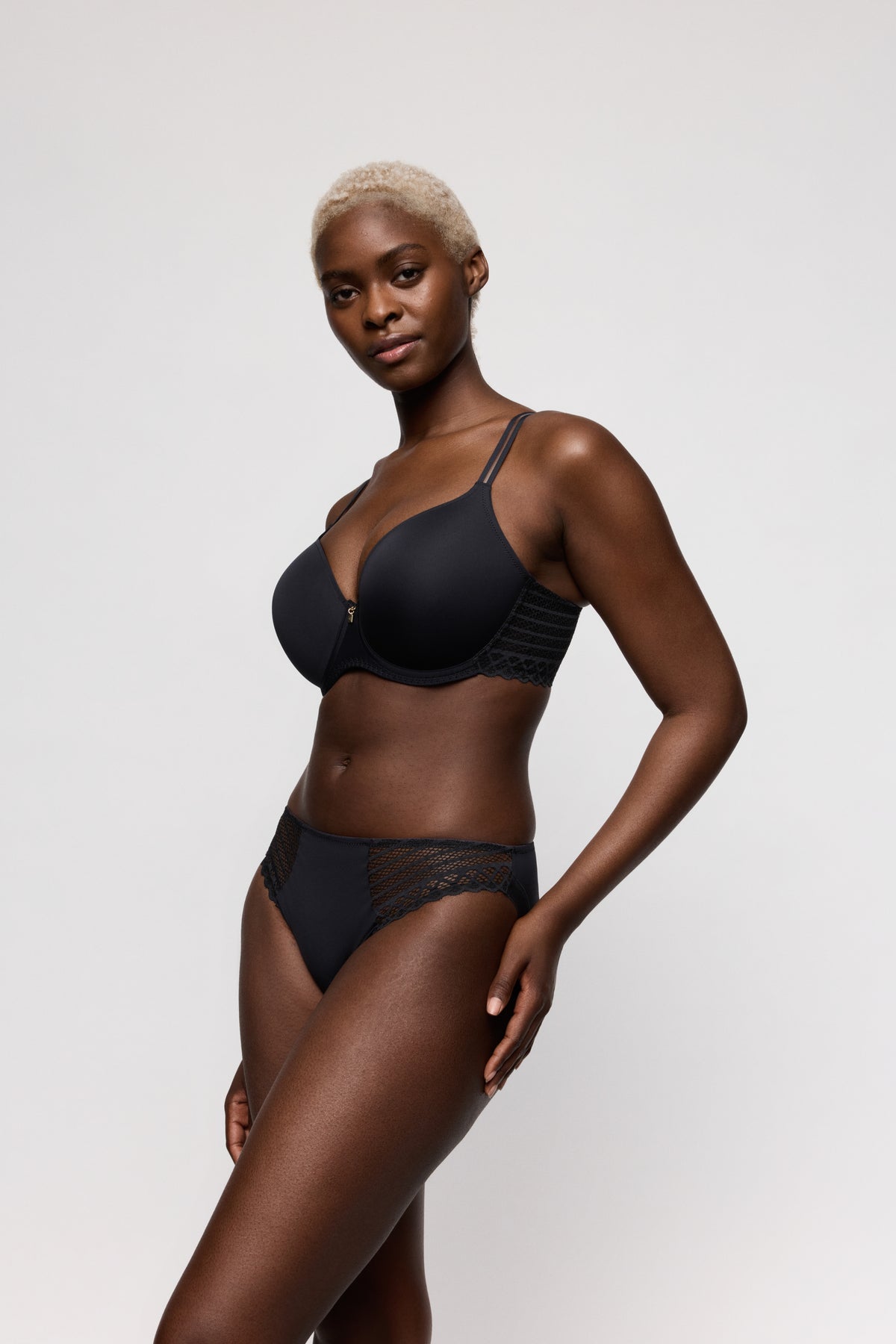 Primadonna Twist Twist Side Padded Heartshape Bra In Charcoal