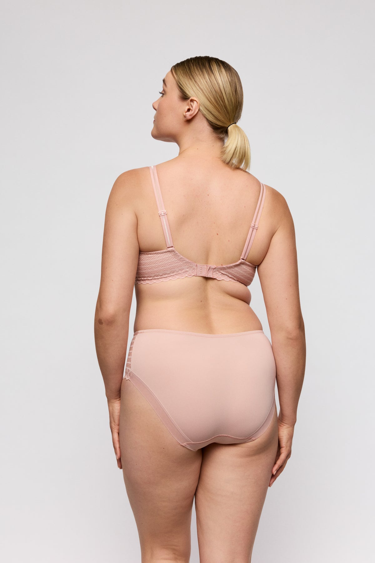Primadonna Twist Twist Side Full Briefs In Powder Rose