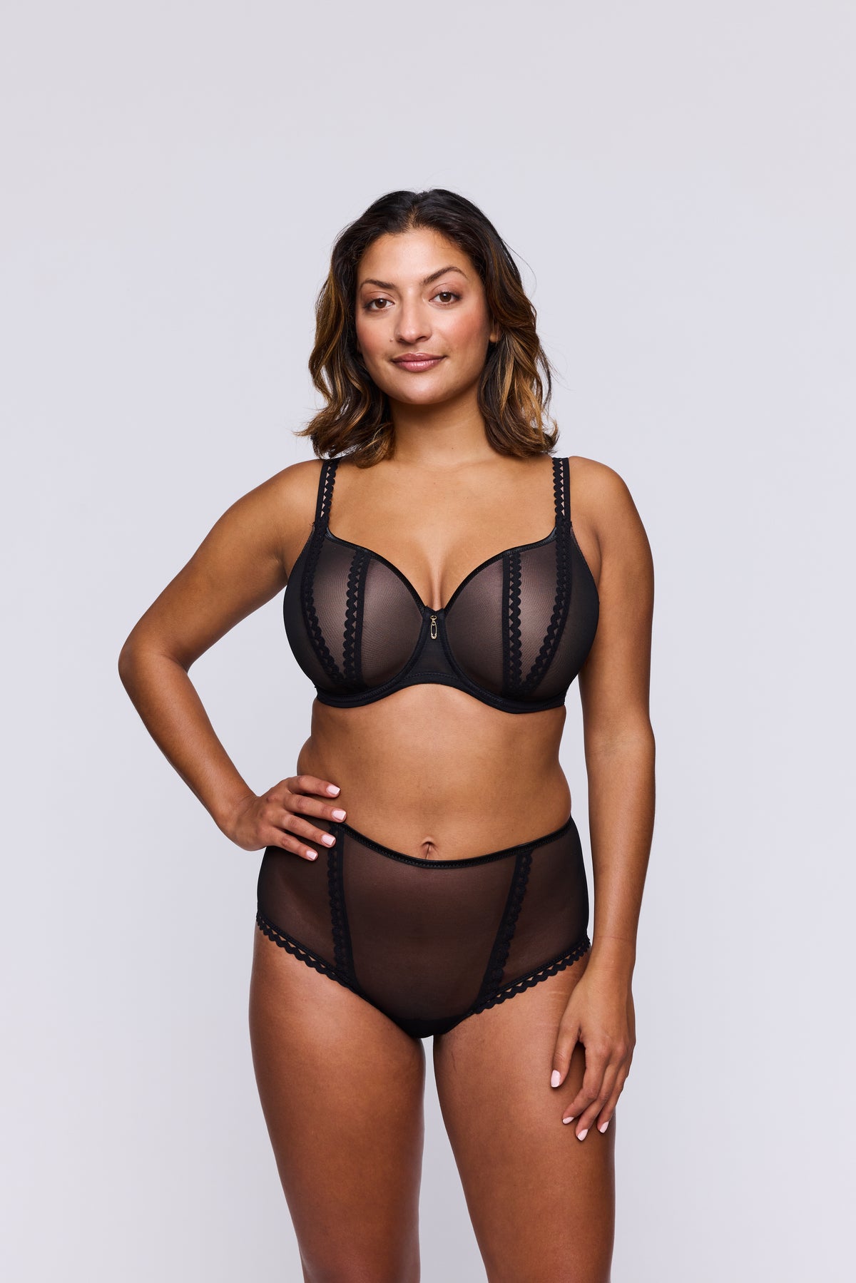 Primadonna Twist Vivgirl Padded Heartshape Bra In Black