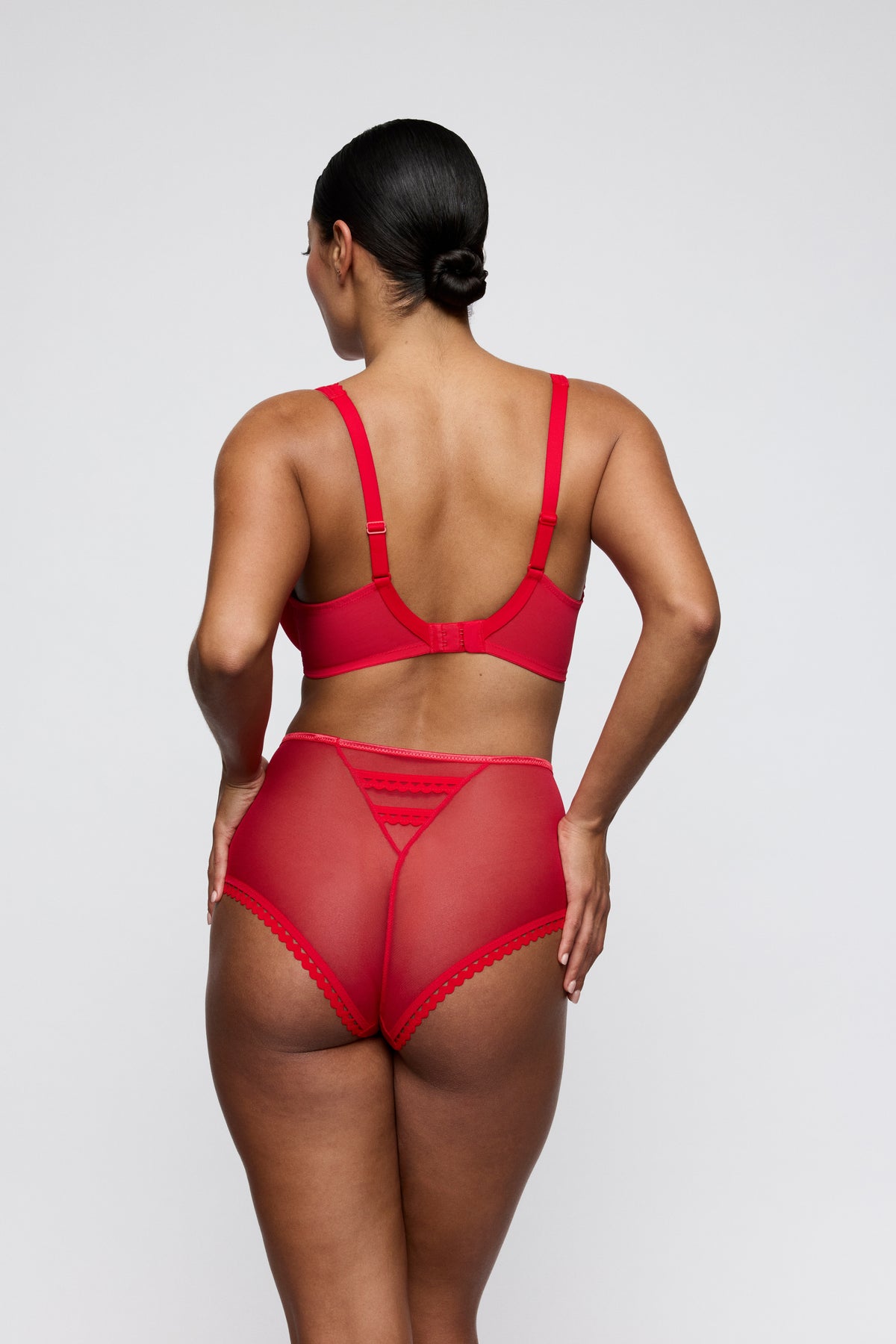 Primadonna Twist Wowgirl Half Padded Plunge Bra In True Red