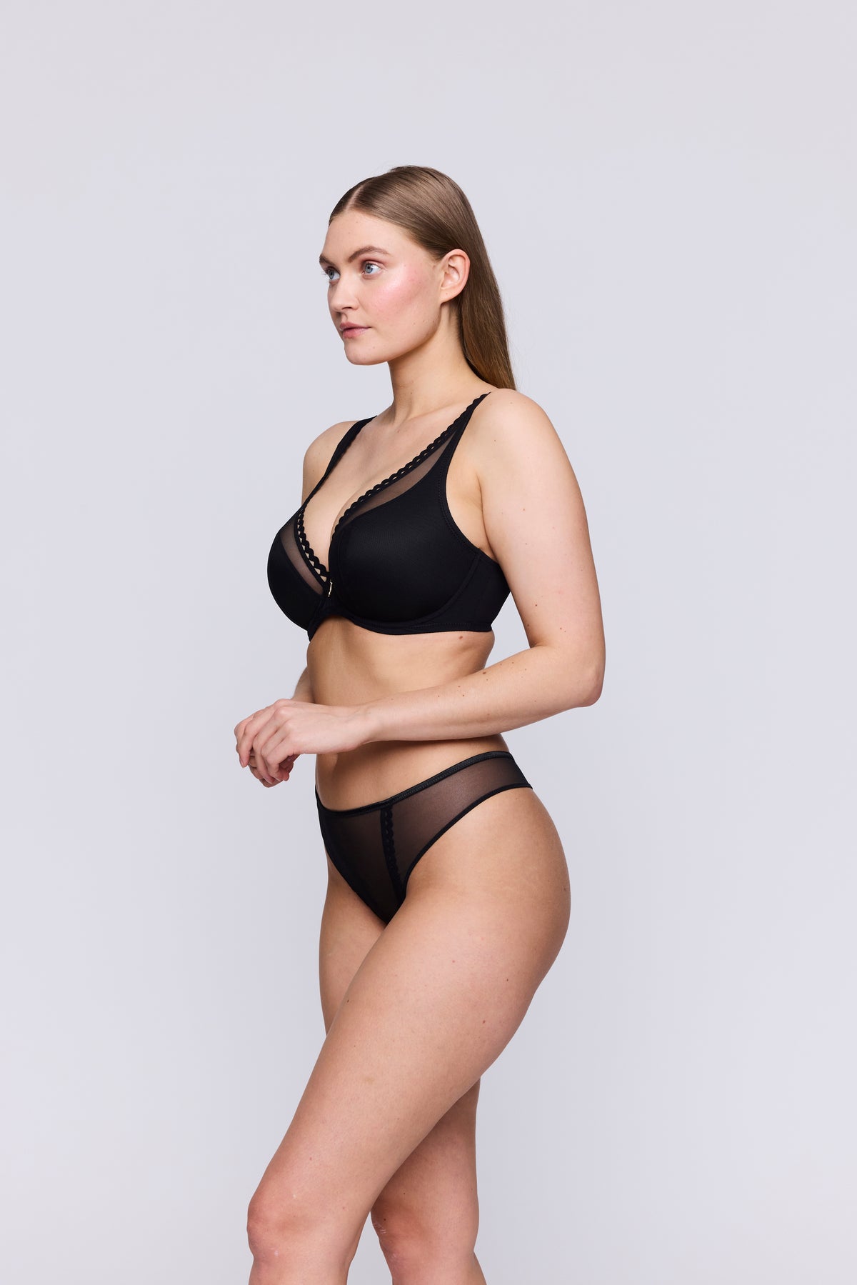 Primadonna Twist Vivgirl Thong In Black