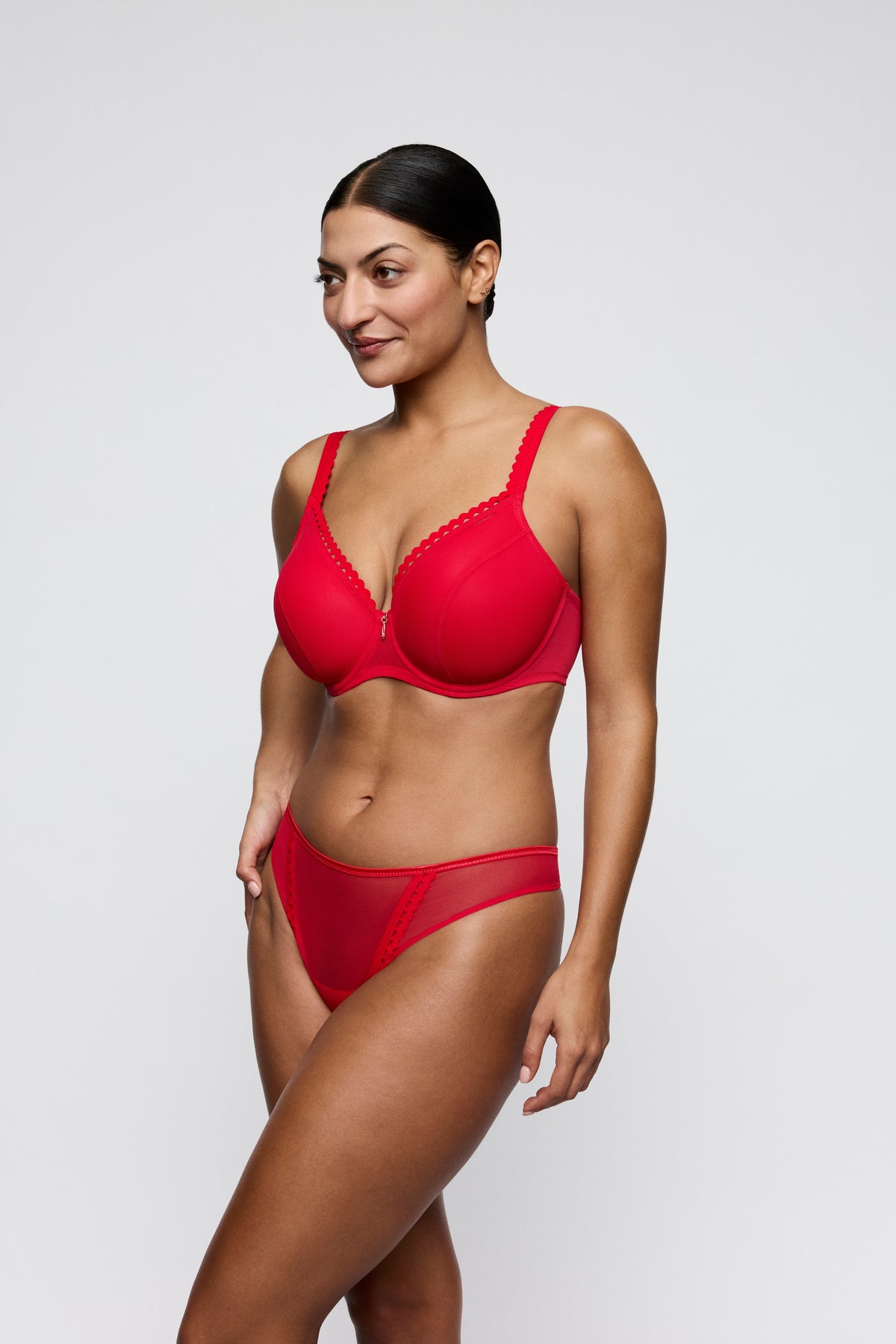 Primadonna Twist Wowgirl Padded Heartshape Bra In True Red