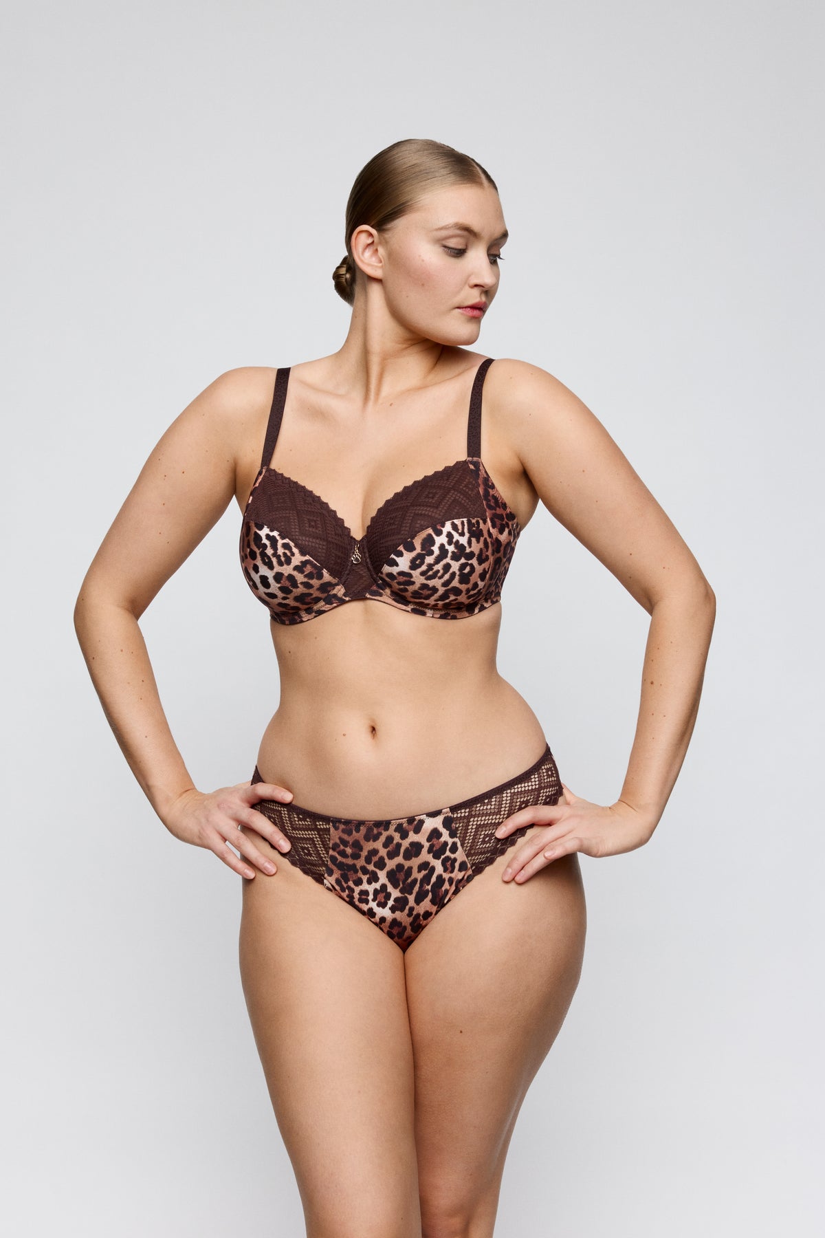 Primadonna Twist Giganni Thong In Leopard Bloom